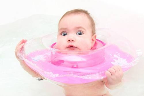 как надо купать новорожденного